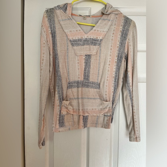 Wallflower Dotted Style Hoodie T shirt - Picture 4 of 9